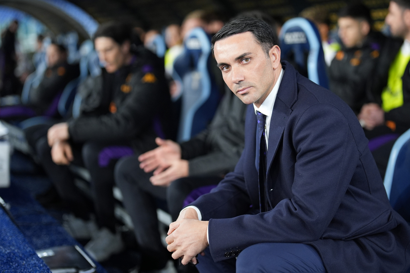 L'allenatore della Fiorentina Raffaele Palladino in panchina all'Olimpico per la gara contro la Lazio