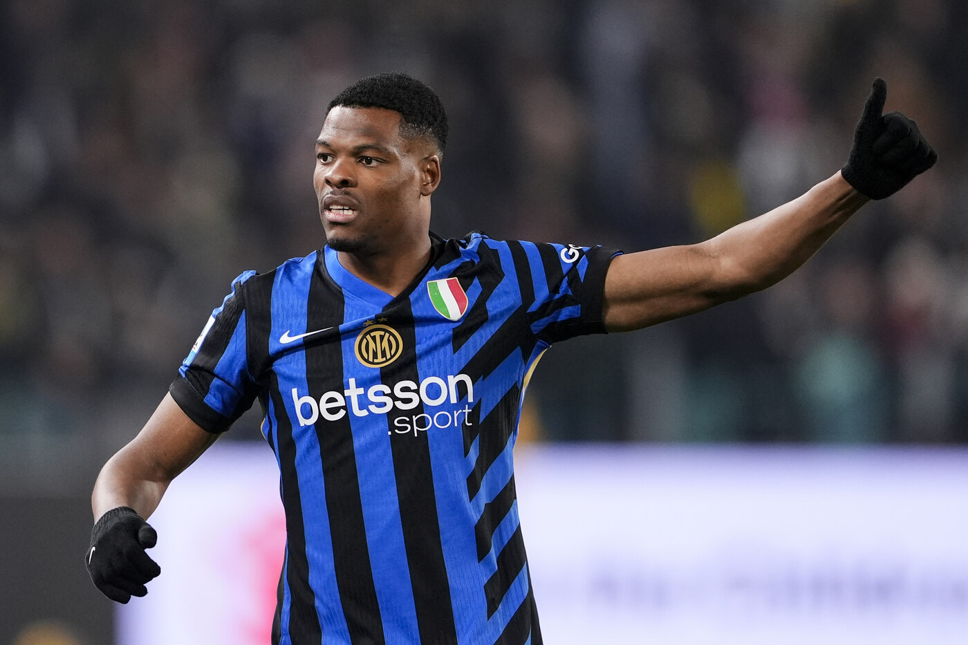 Denzel Dumfries Inter