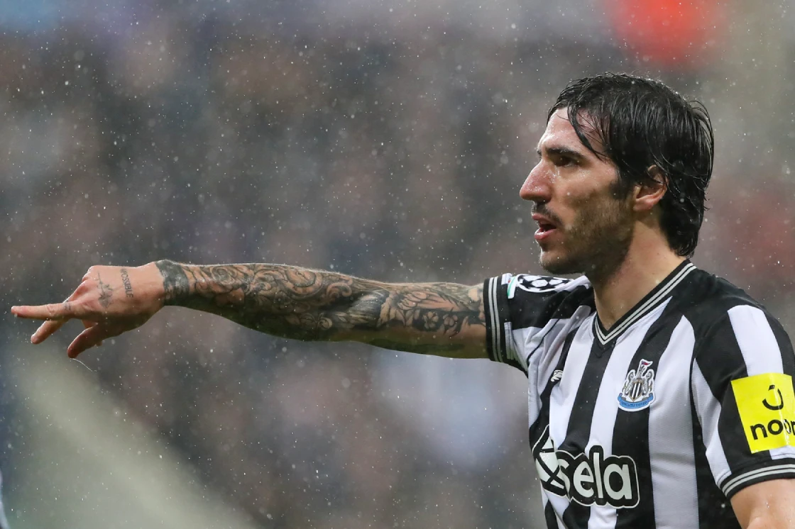 Sandro Tonali scommesse illegali 12 indagati
