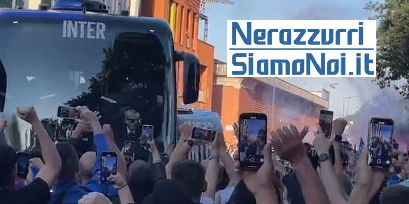 Arrivo del bus per Inter-Lazio (18 maggio 2025)