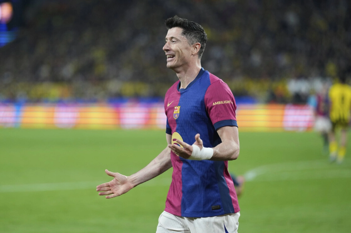 Robert Lewandowski Inter Barcellona convocati