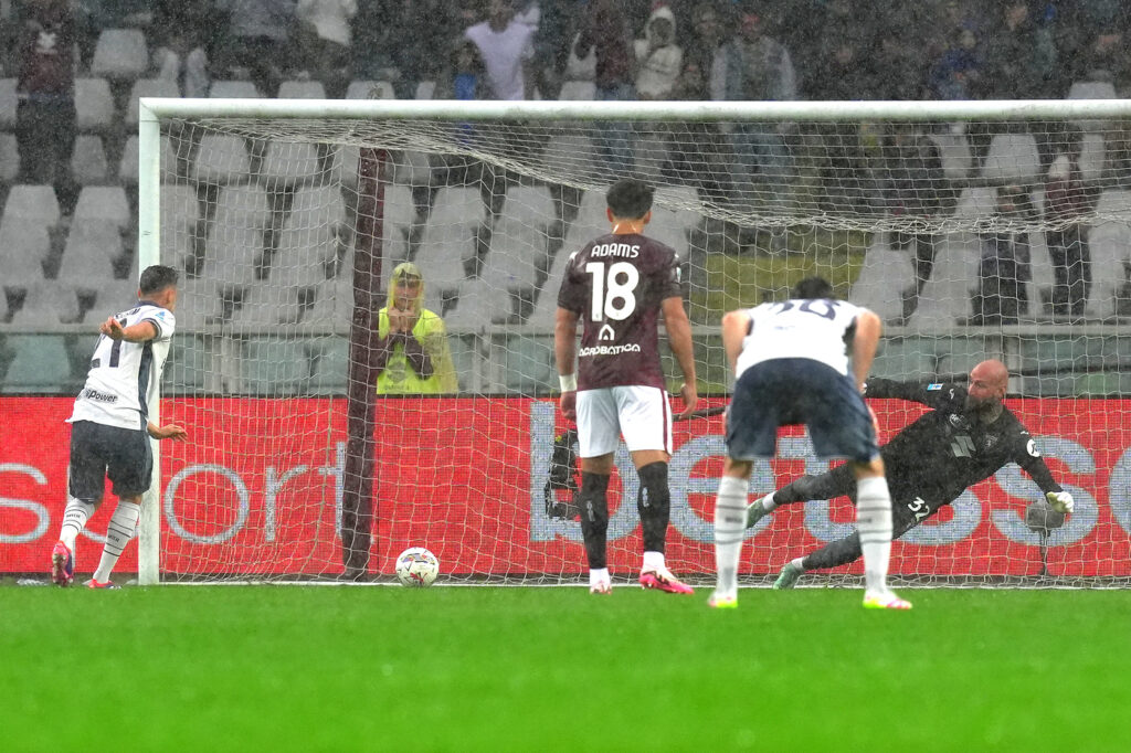 nerazzurrisiamonoi-kristjan-asllani-torino-inter