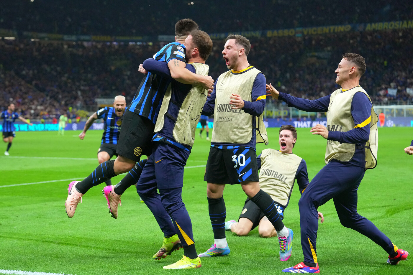 nerazzurrisiamonoi-pagelle-inter-barcellona-champions-league-2024-2025