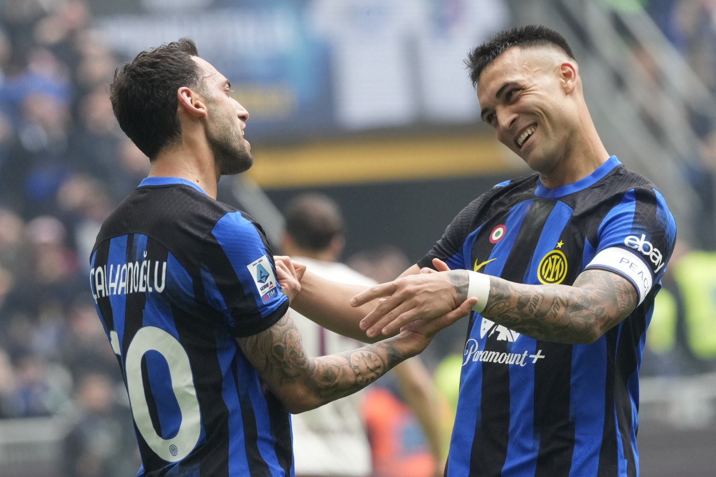 Calhanoglu e Lautaro Martinez I Mercato Inter
