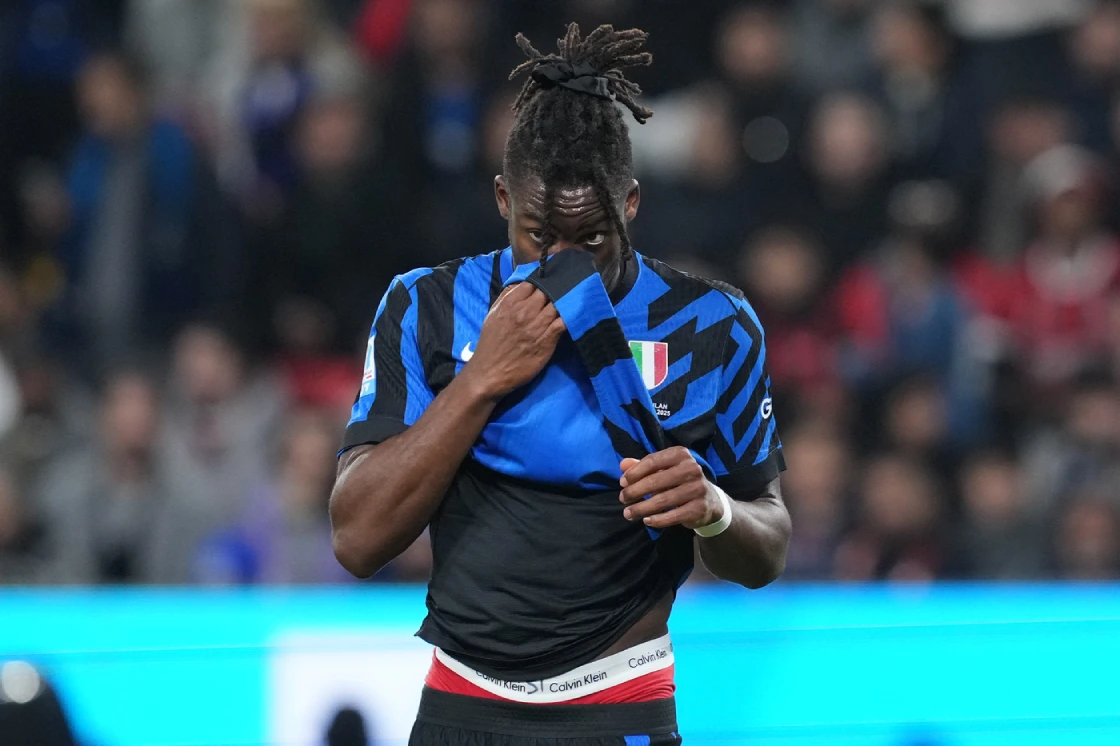 Yann Bisseck calciomercato Inter Crystal Palace