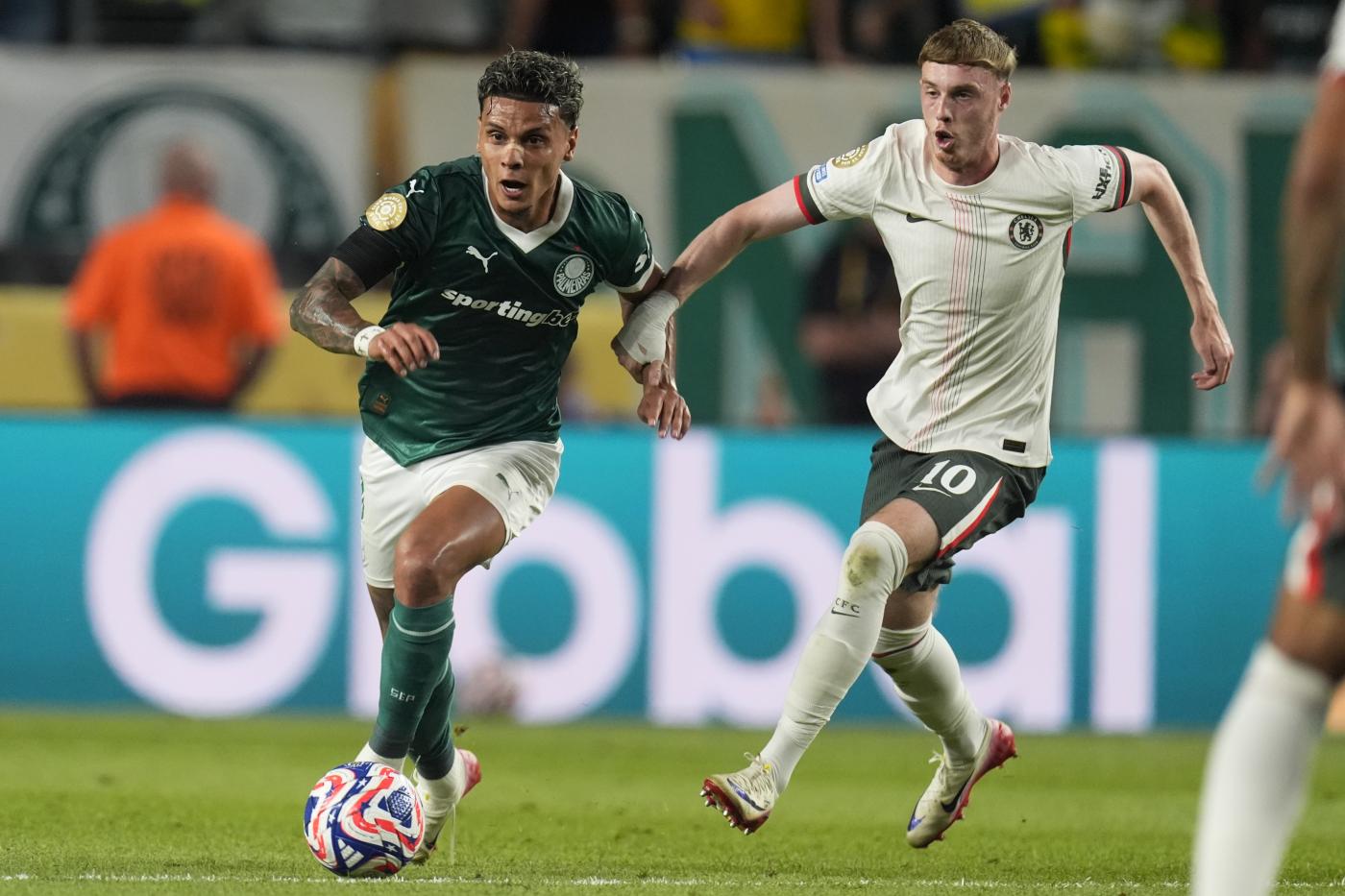 Il centrocampista del Palmeiras Richard Rios durante una partita al Mondiale per Club Nerazzurrisiamonoi.it