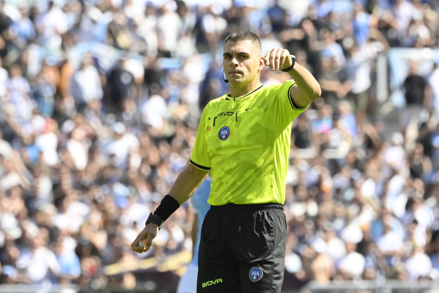 nerazzurrisiamonoi-sozza-inter-fiorentina-direzione L'arbitro Simone Sozza dirige una gara di Serie A Nerazzurrisiamonoi.it