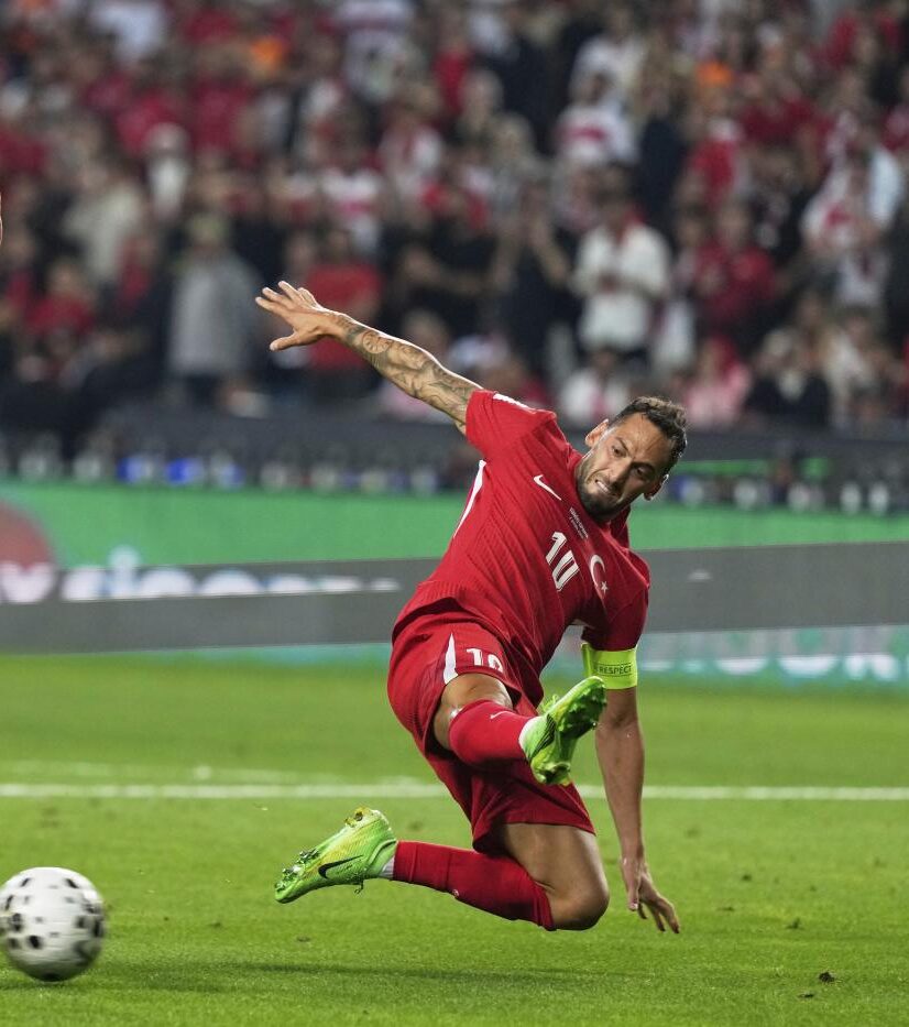 nerazzurrisiamonoi-infortunio-al-polso-calhanoglu-rientra-a-milano-e1763301021754. nerazzurrisiamonoi-infortunio-al-polso-calhanoglu-rientra-a-milano-e1763301021754.