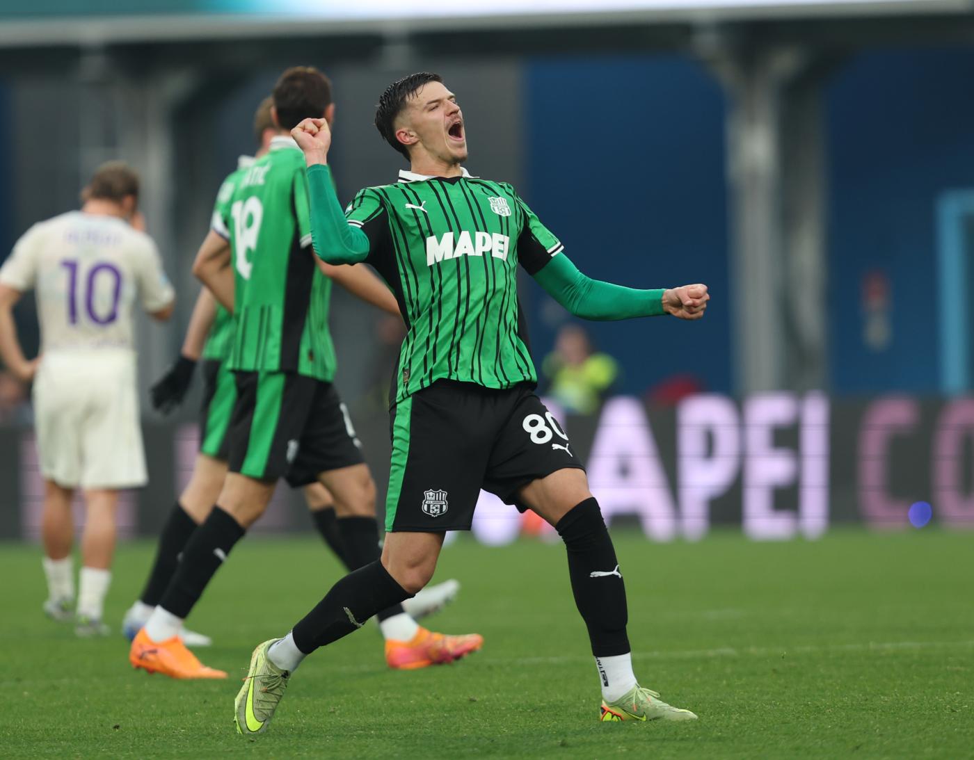 Tariq Muharemovic esulta dopo aver segnato in Sassuolo-Fiorentina Nerazzurrisiamonoi.it