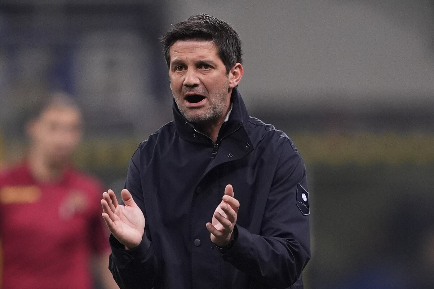 Il tecnico dell'Inter Cristian Chivu durante una partita di Serie A Nerazzurrisiamonoi.it