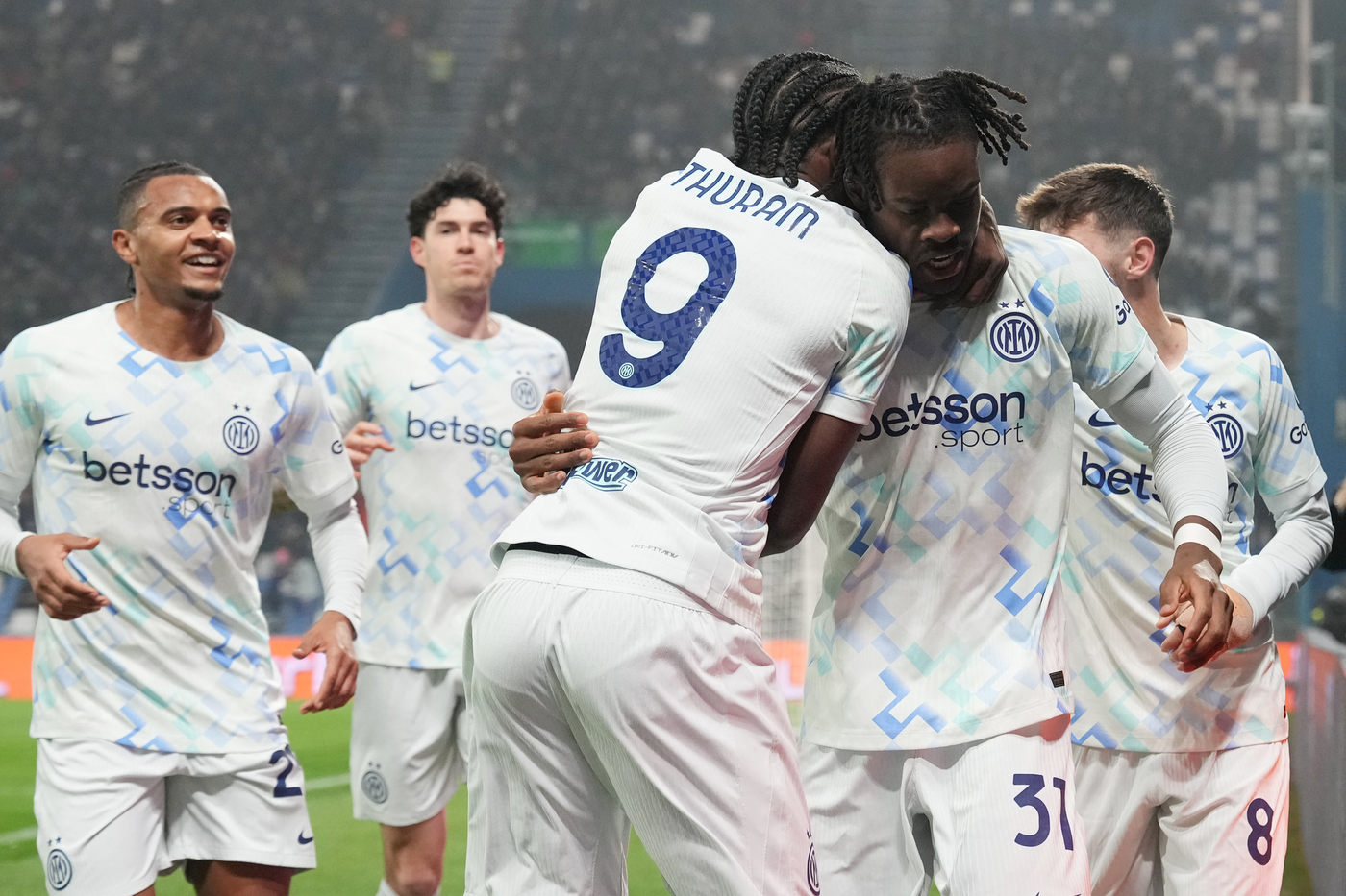 nerazzurrisiamoi-qui-appiano-recuperato-bisseck-domani-tocca-a-bastoni