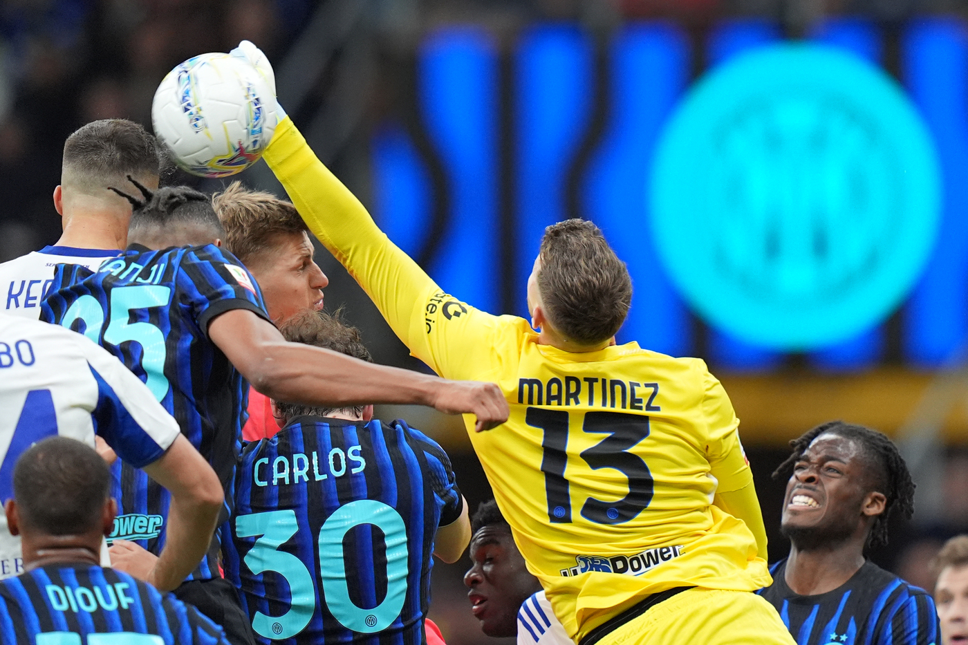 Il portiere dell'Inter Josep Martinez durante la gara di Coppa Italia col Como Nerazzurrisiamonoi.it