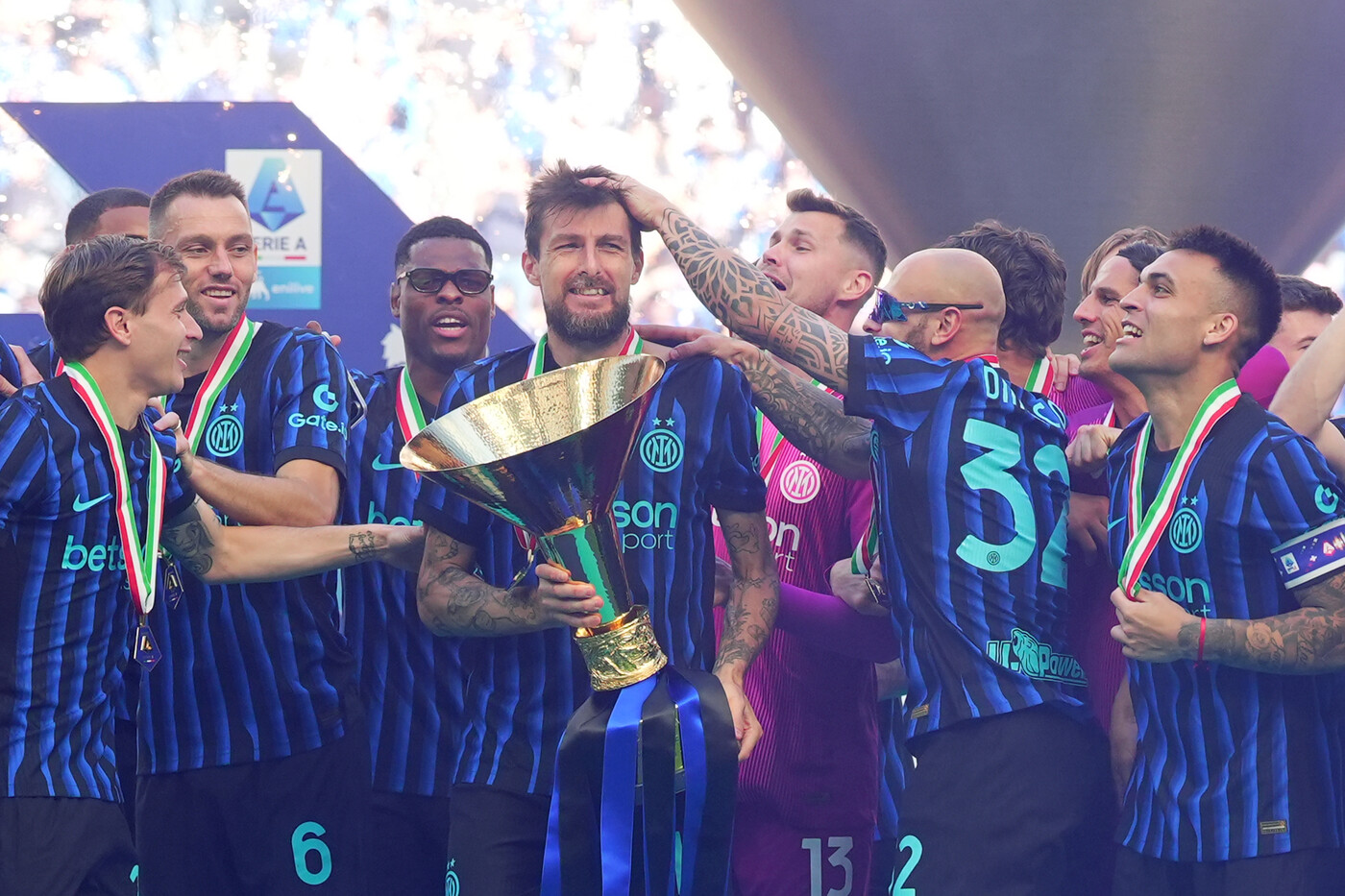 nerazzurrisiamoi-inter-finita-con-acerbi-ipotesi-inzaghi-richiesta-per-un-biennale