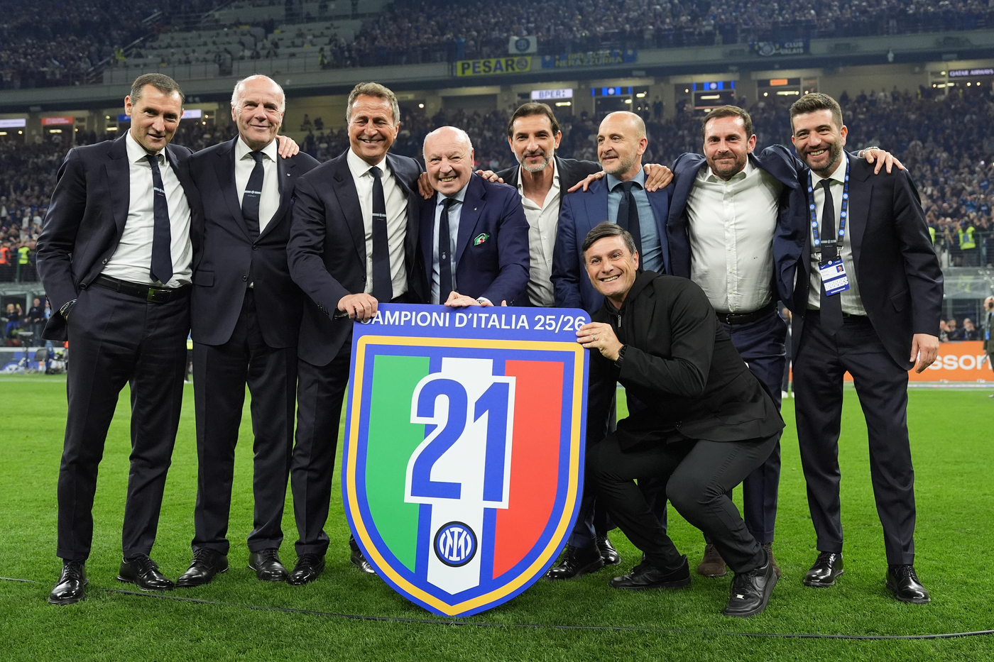 Marotta Intervista Inter Parma Il presidente dell'Inter Giuseppe Marotta assieme alla dirigenza festeggia il 21esimo scudetto nerazzurro al Meazza Nerazzurrisiamonoi.it