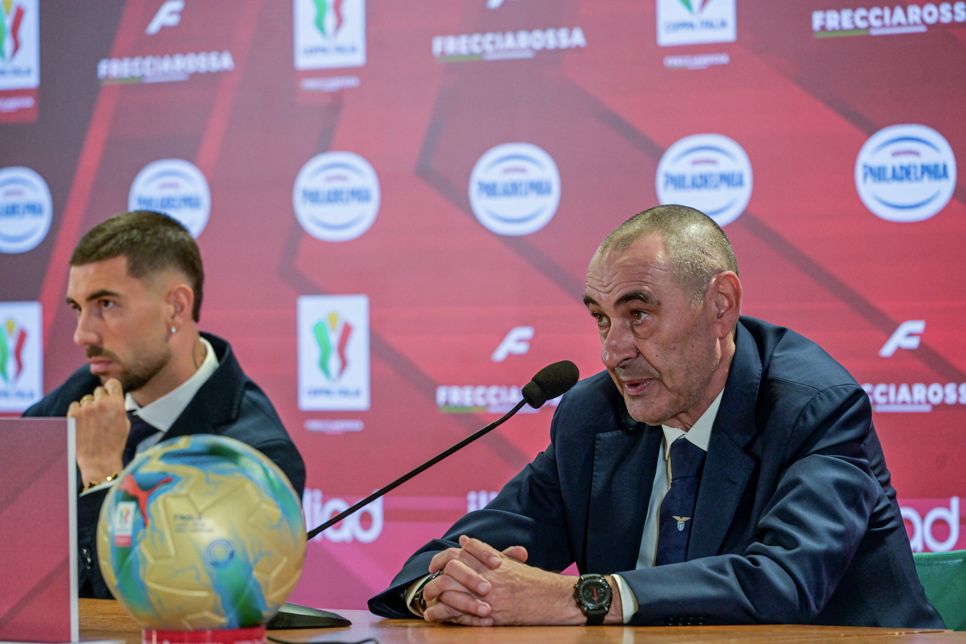 Il tecnico della Lazio Maurizio Sarri in conferenza stampa Nerazzurrisiamonoi.it