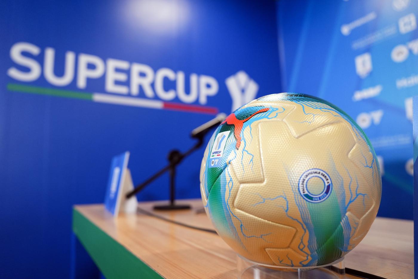 Il pallone della Supercoppa Italia 2025 Nerazzurrisiamonoi.it