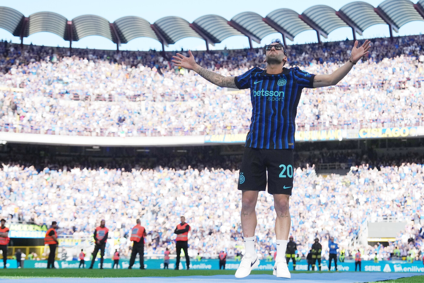 inter-calhanoglu-l-agente-lavora-per-il-miglior-accordo-possibile